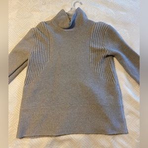 Vince Camuto Sweater